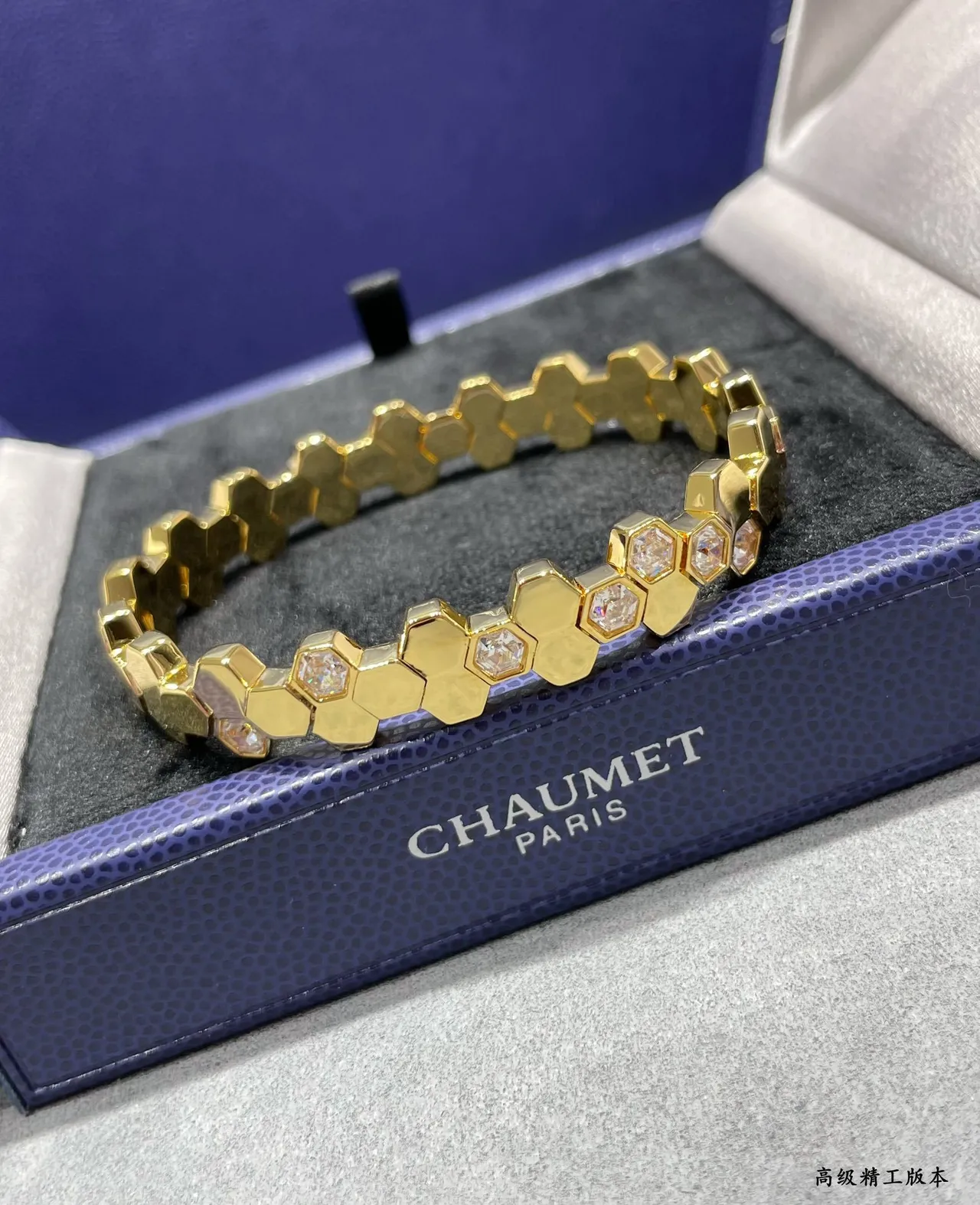 Chaumet Bee My Love سوار ماسي سداسي خلايا النحل 8