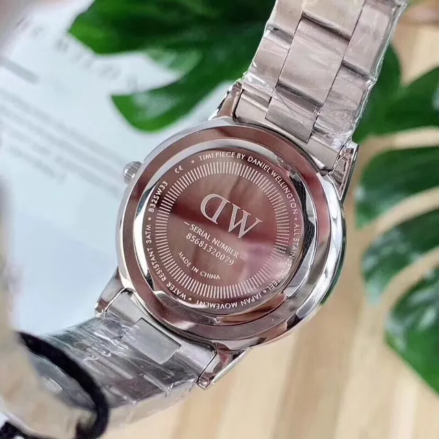 Daniel Wellington ক্লাসিক কালো ডায়াল স্টেইনলেস স্টিল কোয়ার্টজ ওয়াচ 3