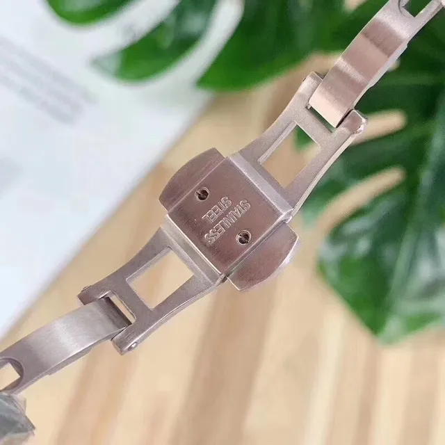 Daniel Wellington ক্লাসিক কালো ডায়াল স্টেইনলেস স্টিল কোয়ার্টজ ওয়াচ 4