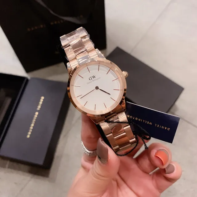Daniel Wellington 经典玫瑰金色白色表盘石英手表 7