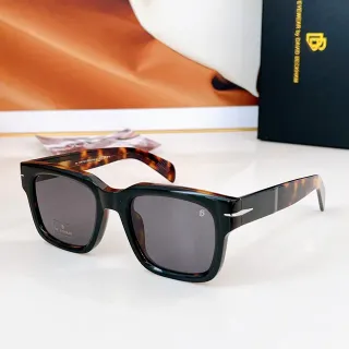 David Beckham Eyewear काला भूरा आयताकार फ्रेम कछुए के खोल वाले टेम्पल सनग्लासेज