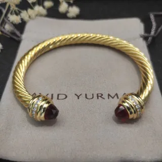 David Yurman Cable Classics سوار ملتوي ذهبي أحمر