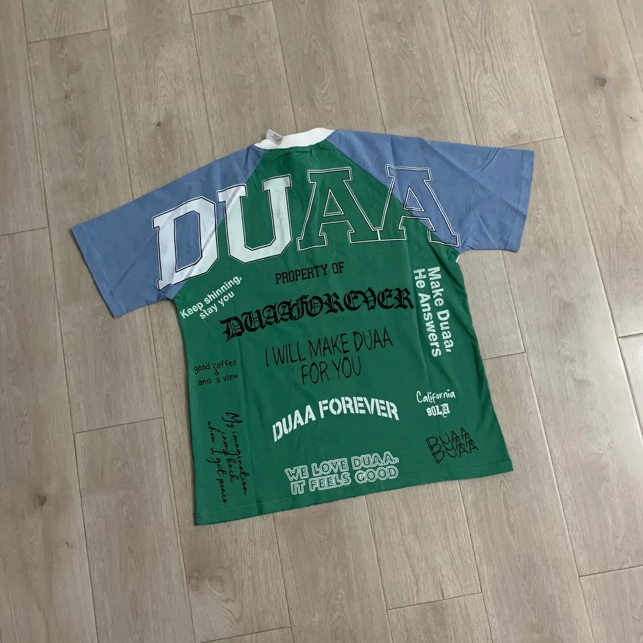 DUAA Raglan Sleeve Oversized Graphic Print Green and Blue T-Shirt 6