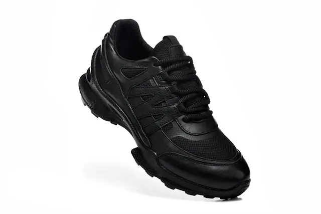 ECCO All-Black Layered Synthetic Mesh Lifestyle Sneakers 6