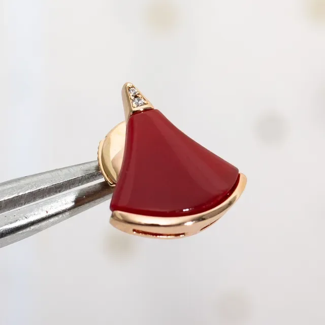 Fan-Shaped Red Enamel Gold-Tone Stud Earrings 6