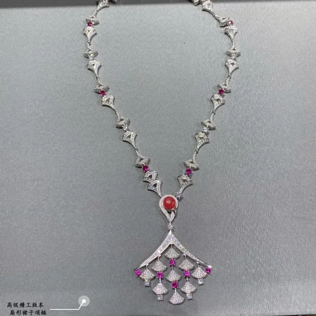 Fan-Shaped Skirt Necklace Silver Red Pendant Scalloped Motif Necklace 7