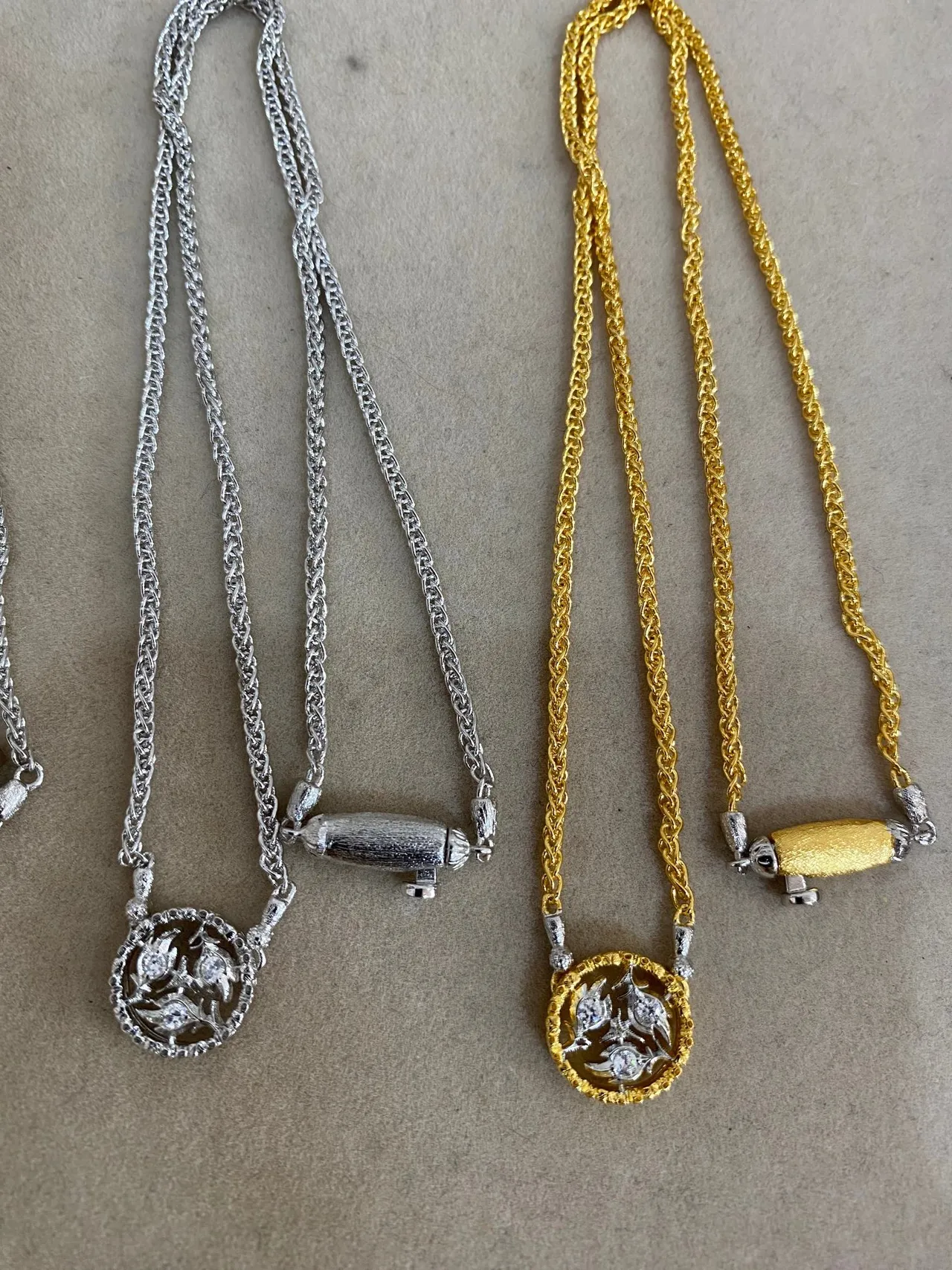 Colliers pendentifs coeur en filigrane doré et argenté 5