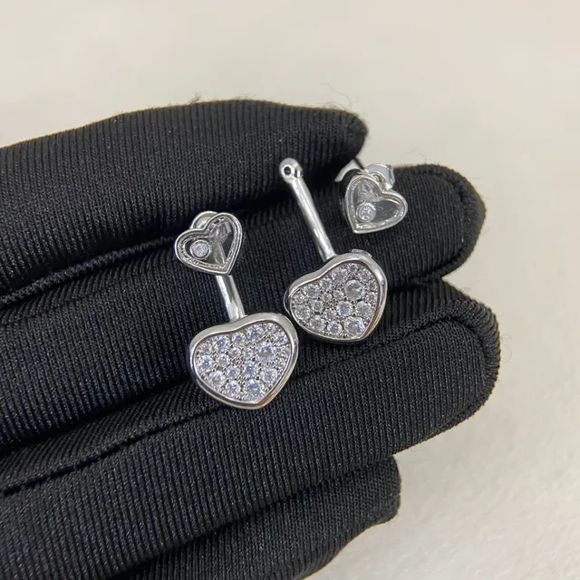 Brincos Stud duplo coração Pavé Crystal tom dourado e prata 5
