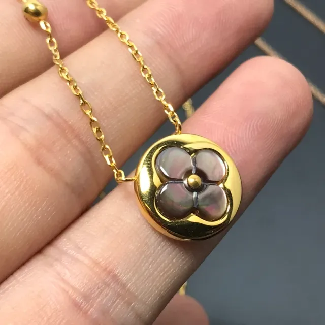 Colar Dije Floral Circular Madrepérola Inlay Ouro e Prata 3