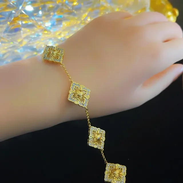 金色四叶草珍珠母贝镶嵌花卉图案手链 6
