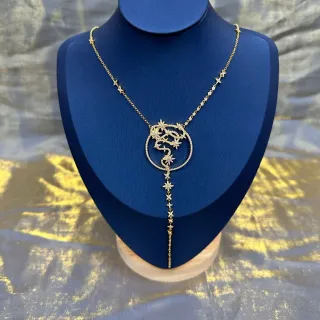 Collier pendentif circulaire à motif étoile en doré