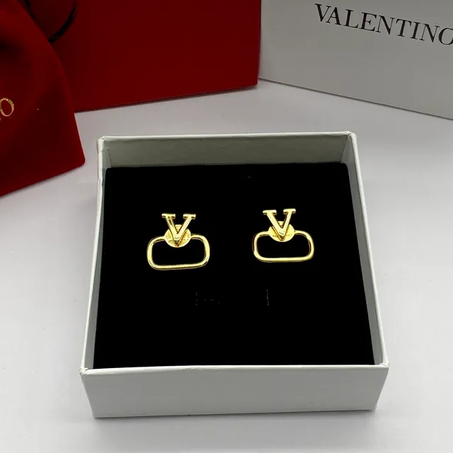 Gold-Tone V-Logo Rectangular Frame Stud Earrings 3