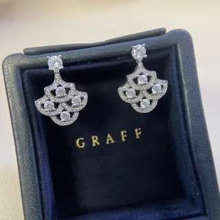 Graff Aretes de Diamantes Fan-Tiered Pavé de Gota