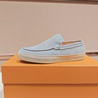 Loafer gris beige de ante con suela de espadrille