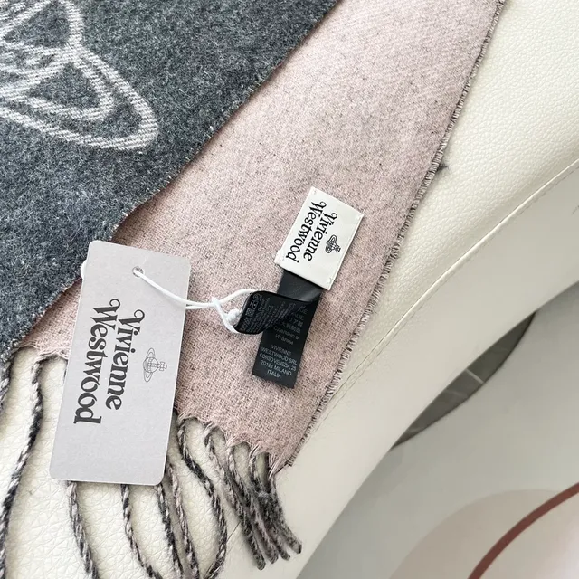 Bufanda de Cachemira Gris Beige Tejida con Flecos 2