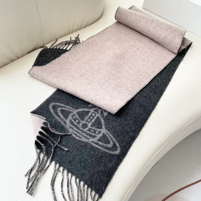 Bufanda de Cachemira Gris Beige Tejida con Flecos 4