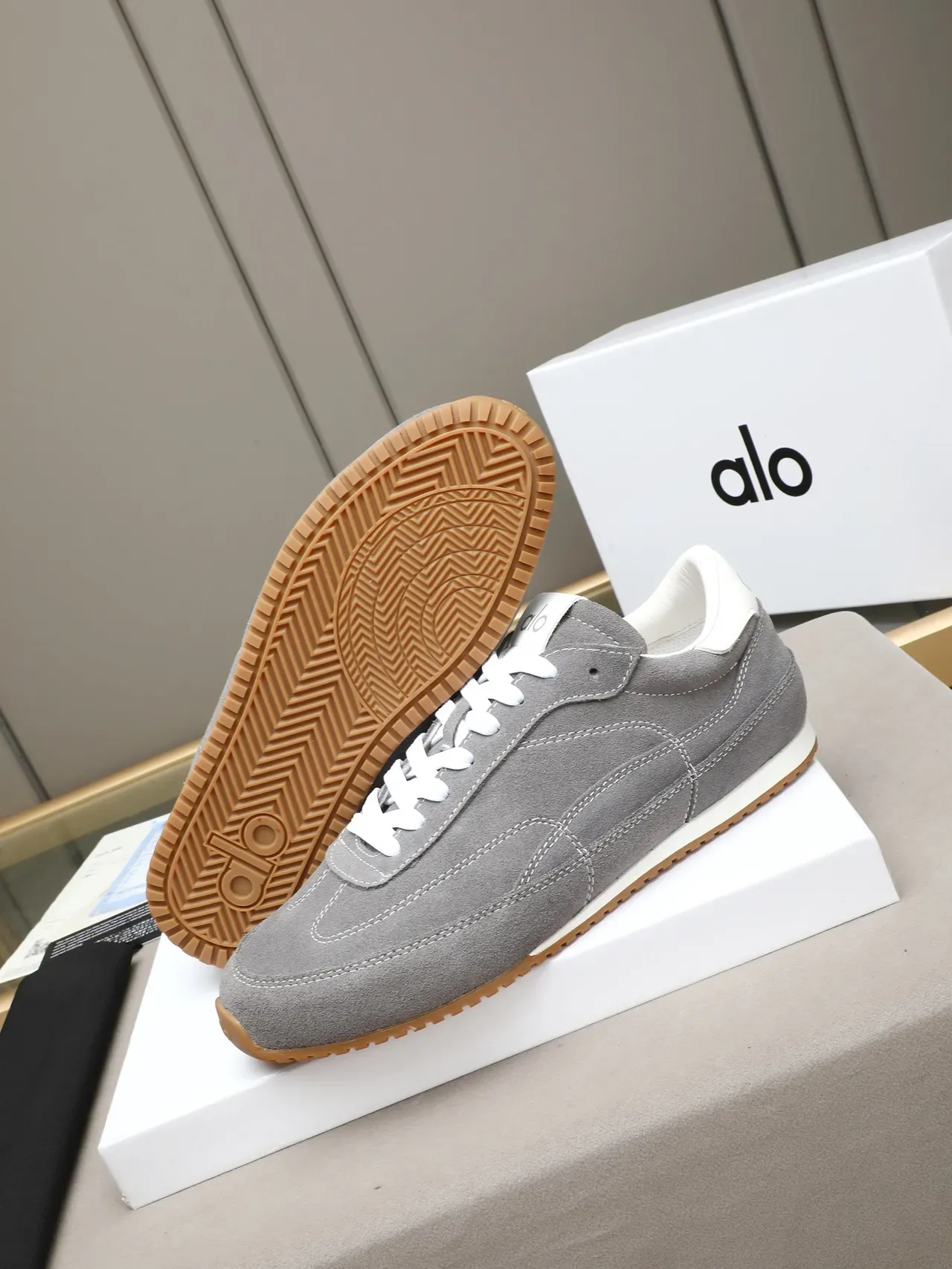 Gray White Suede Upper Laces And Heel Tab Sneakers 5