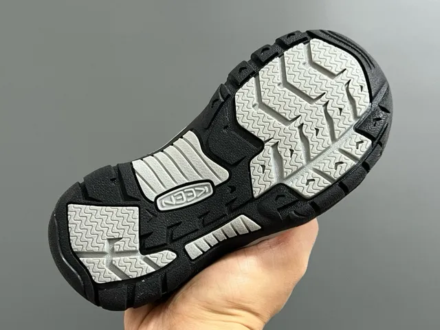Keen Newport H2 Black Royal Blue Casual Sandals 19
