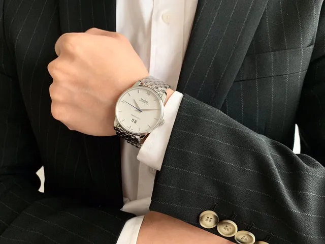 Mido Baroncelli ساعة آلية ميكانيكية بقرص أبيض 4