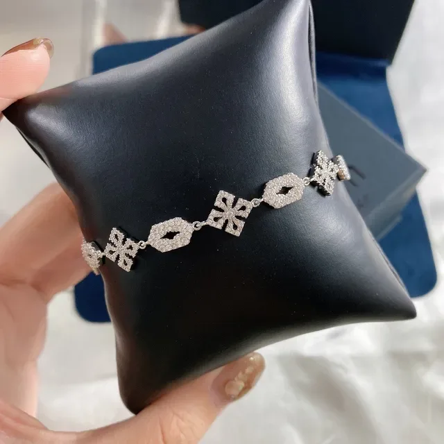 MOCACO Pavé Geometric Link Bracelet 8