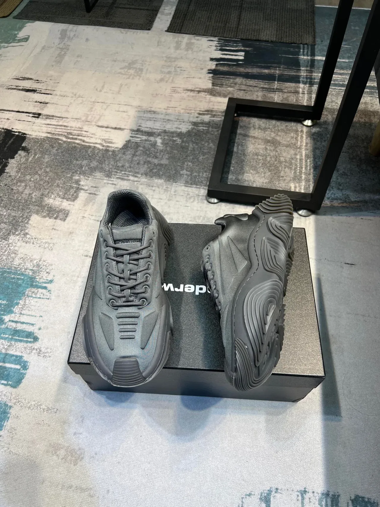 Monochromatic Metallic Gray Oversized Low-Top Chunky Sneaker 4