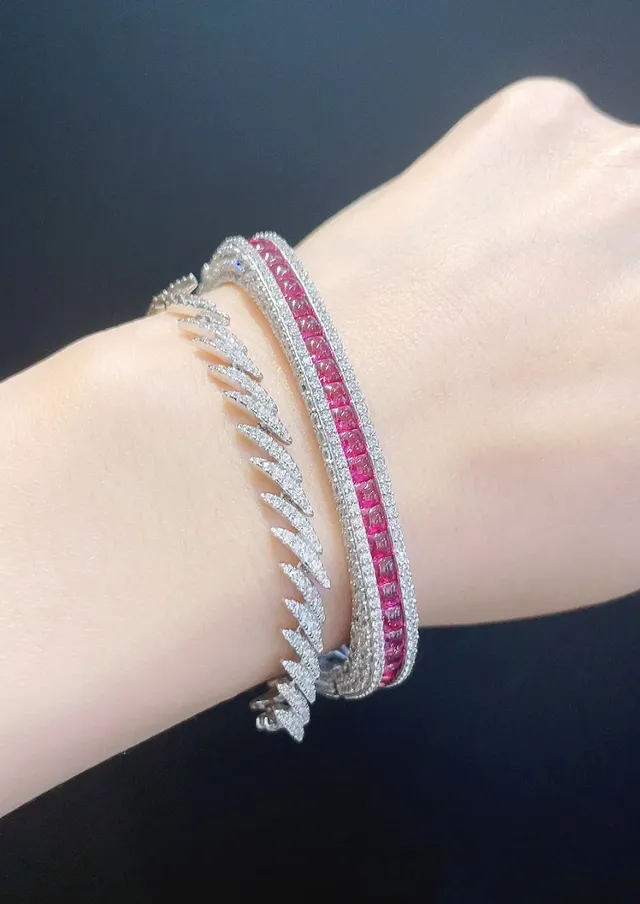 Navy Silver Pavé-Set Zigzag-Link Bracelet 3