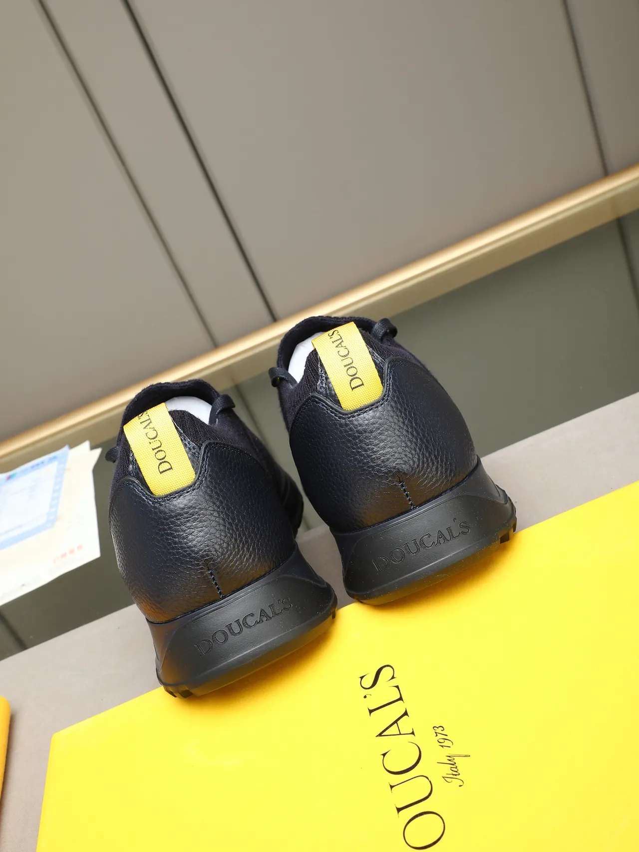 Navy Yellow Knit Upper Pebbled Leather Heel Counter Sneakers 4