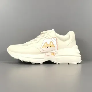 Off-White كريمي كارتون كلب جرافيك كاجوال سميك حذاء