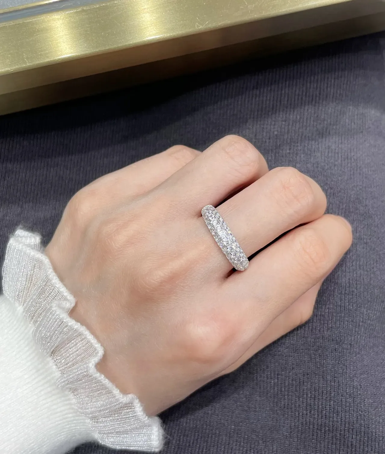 Pavé-Set Full Eternity Band Ring 9