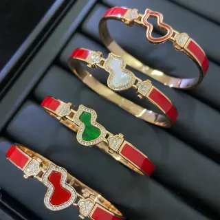 سوارة بنجل ذهبي أحمر مع تزيين إنليه
