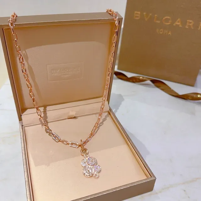 Collier avec Chaîne de Maillons en Or Rose Pavé 4