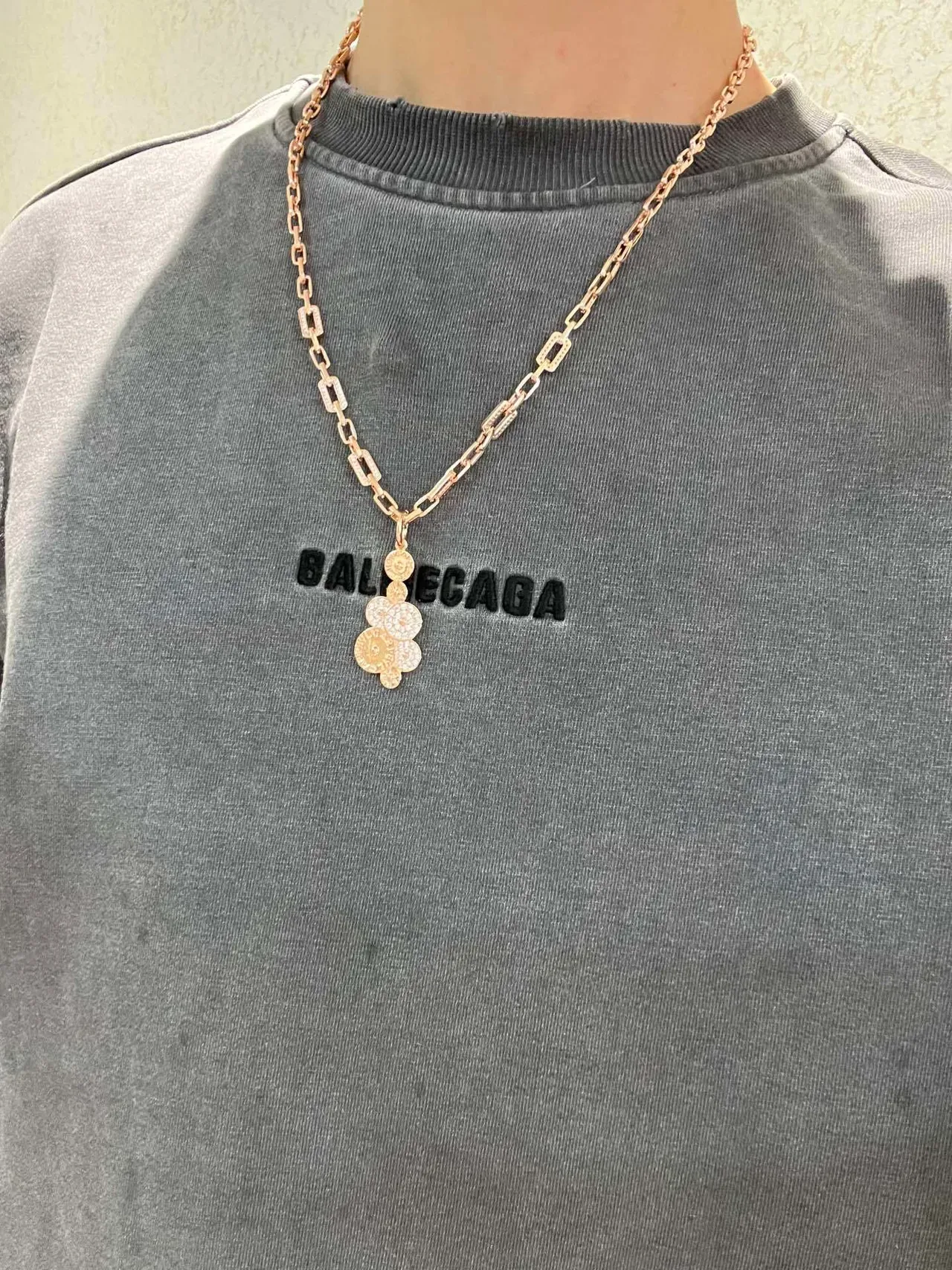 Collier avec Chaîne de Maillons en Or Rose Pavé 5