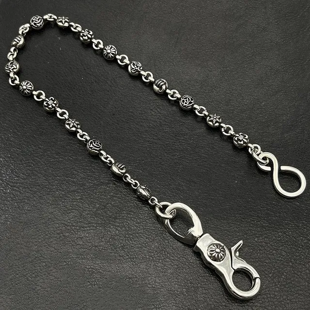 Silver Black Rose-Embossed Spherical Links Polished Necklace 3