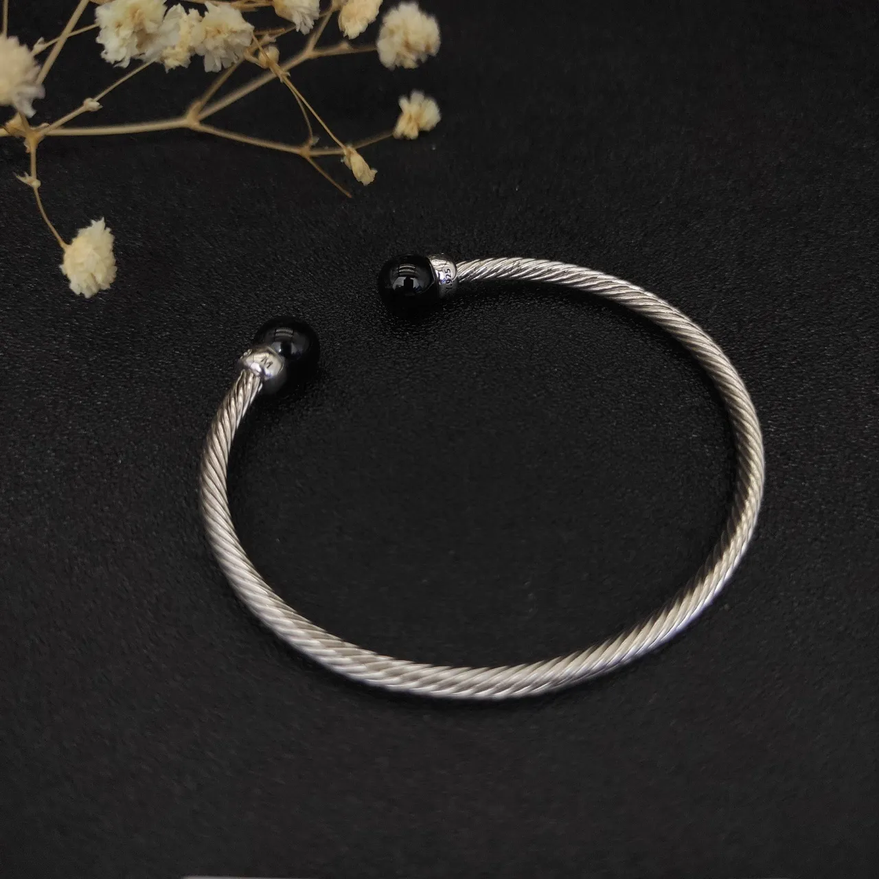 Silver Black Twisted Cable Bead Ends Bracelet 9
