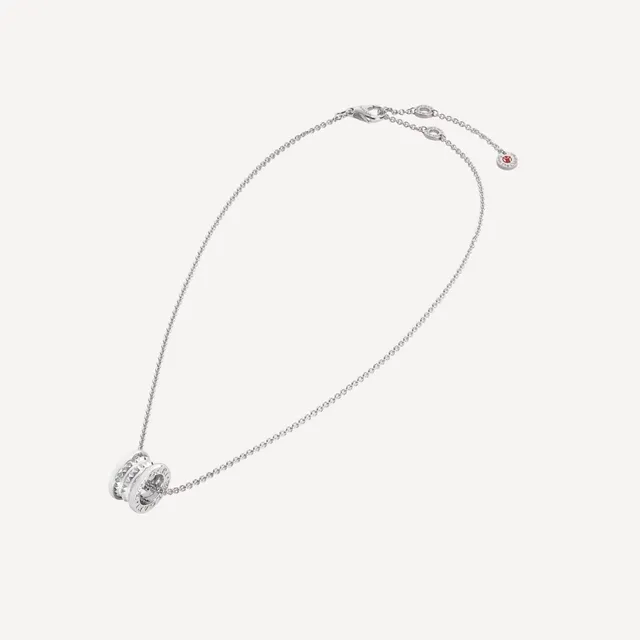Collar de colgante de pirámide cilíndrica con studs de plata 10