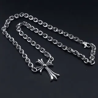 Collier Chaîne Curb Pesante Argent Pendentif Croix Fleur de Lis Stylisée