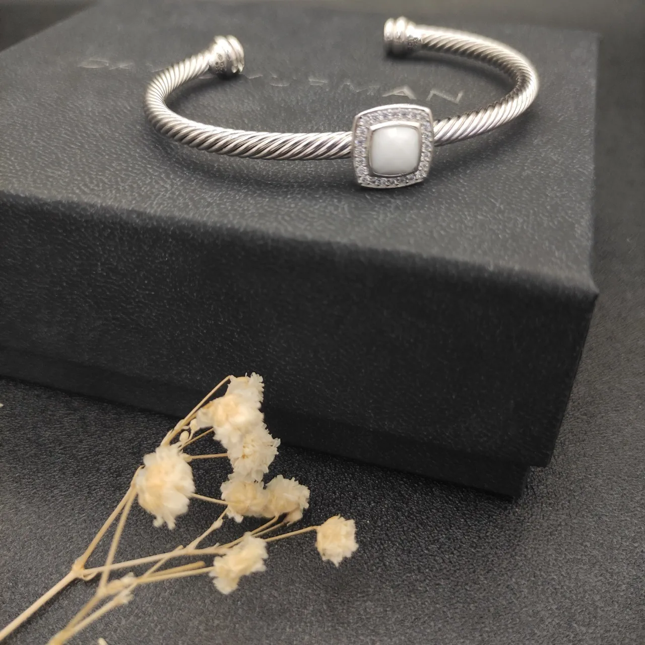 Silver White Twisted Cable Band Square Bezel Bracelet 3