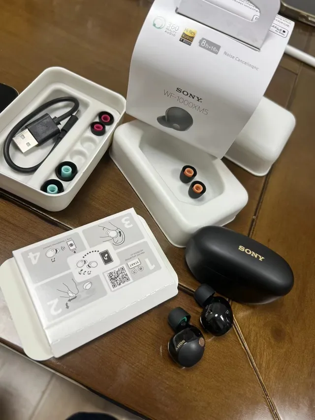 Sony WF-1000XM5 Blanco Gris Compacto Acabado Mate TWS Auriculares 2