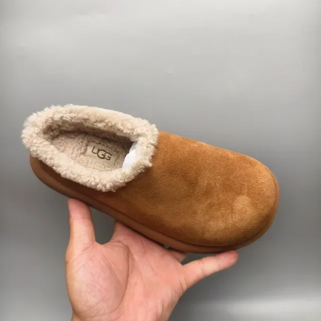 Sapato casual de camurça com forro de shearling, plataforma chunky, slip-on, cor tan 3