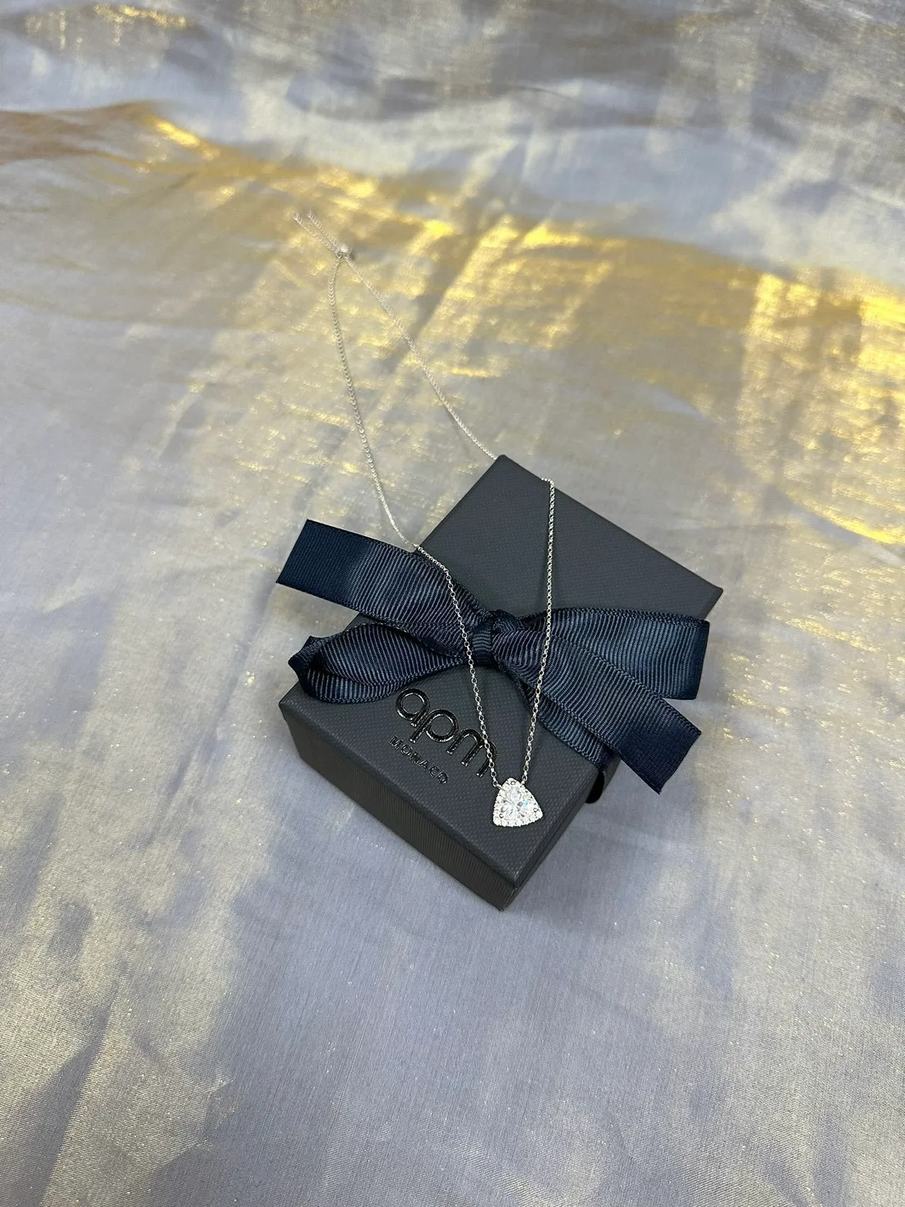 Triangular Faceted Stone Pendant Necklace 6