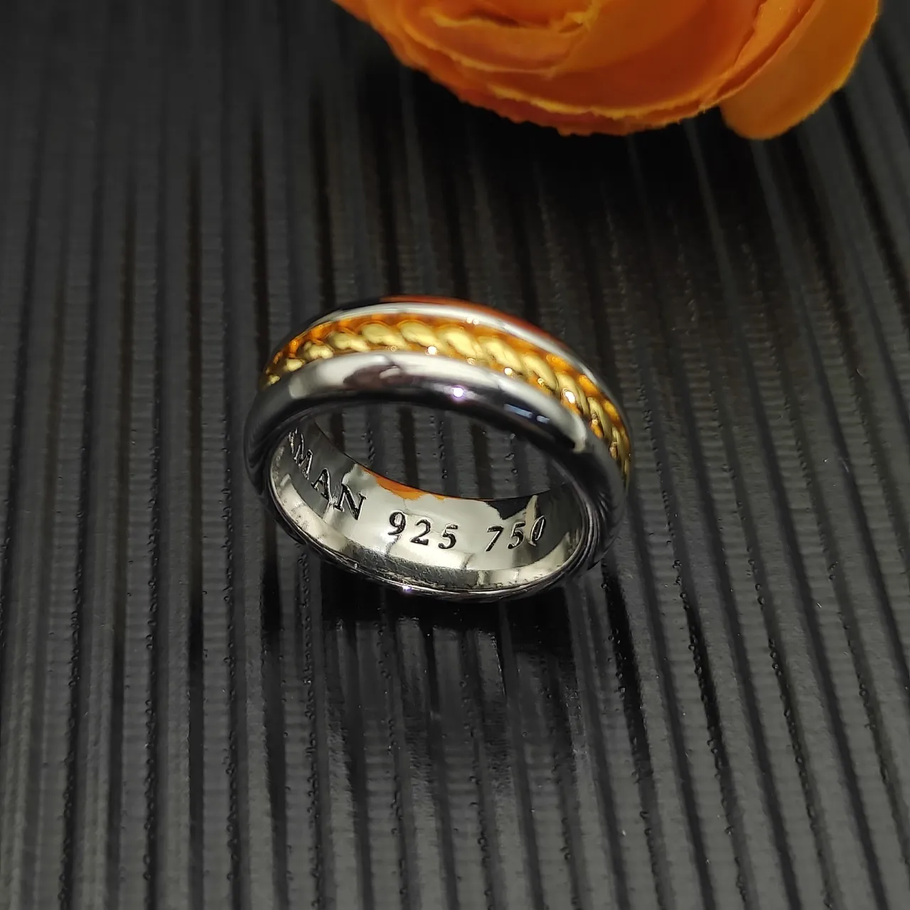 Two-Tone Twisted Rope Rail-Set Ring 7