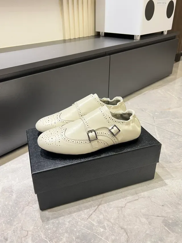 أحذية مونك أبيض جلد بروغ حزام مزدوج 4