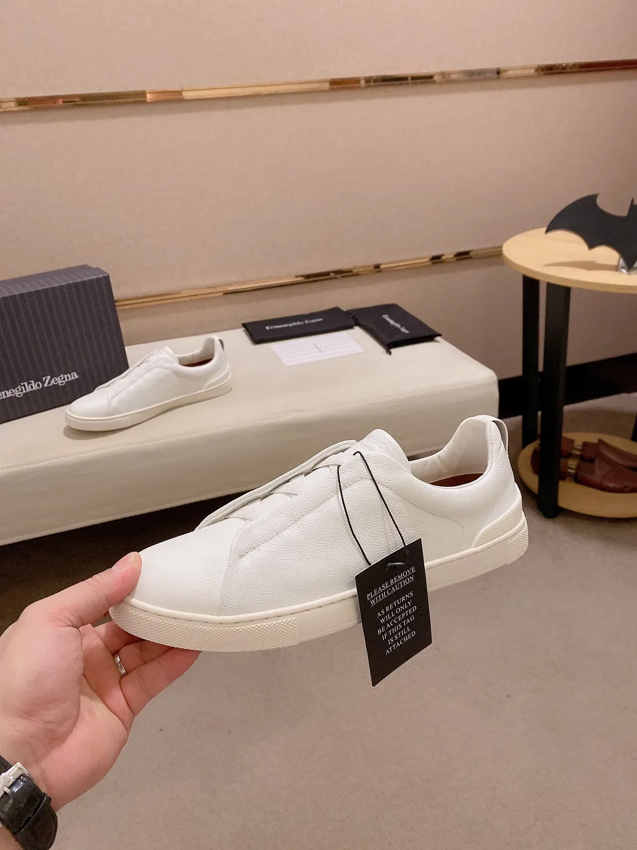 Tênis Lifestyle Slip-On de Couro Granulado Branco 7