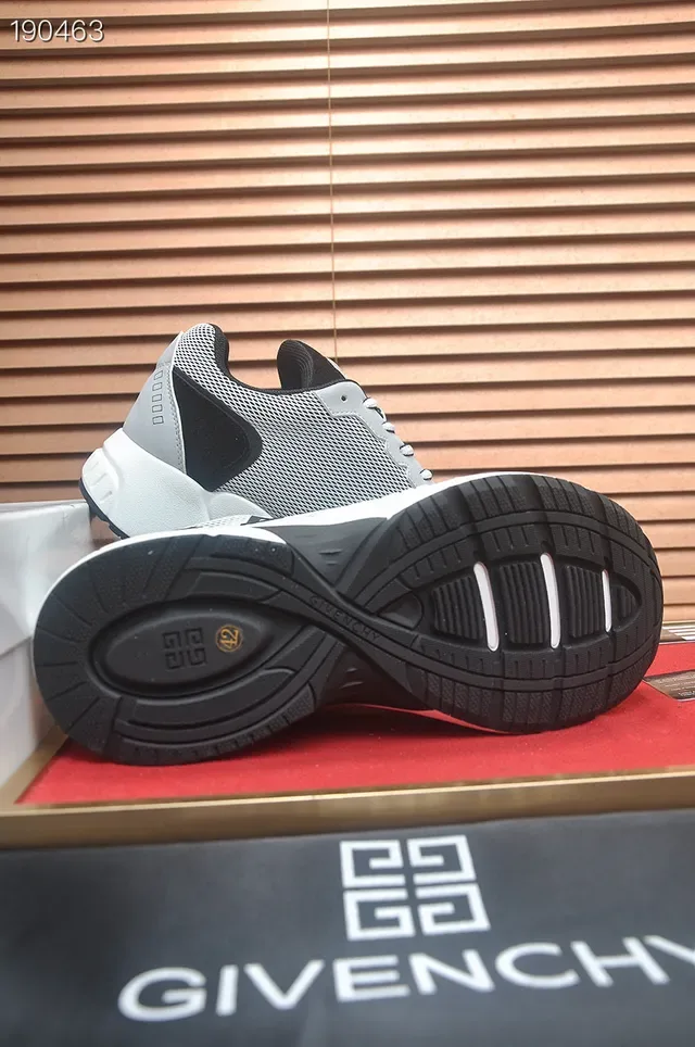 Givenchy City Sport حذاء رياضي أسلوب حياة رمادي وأسود شبكي 2