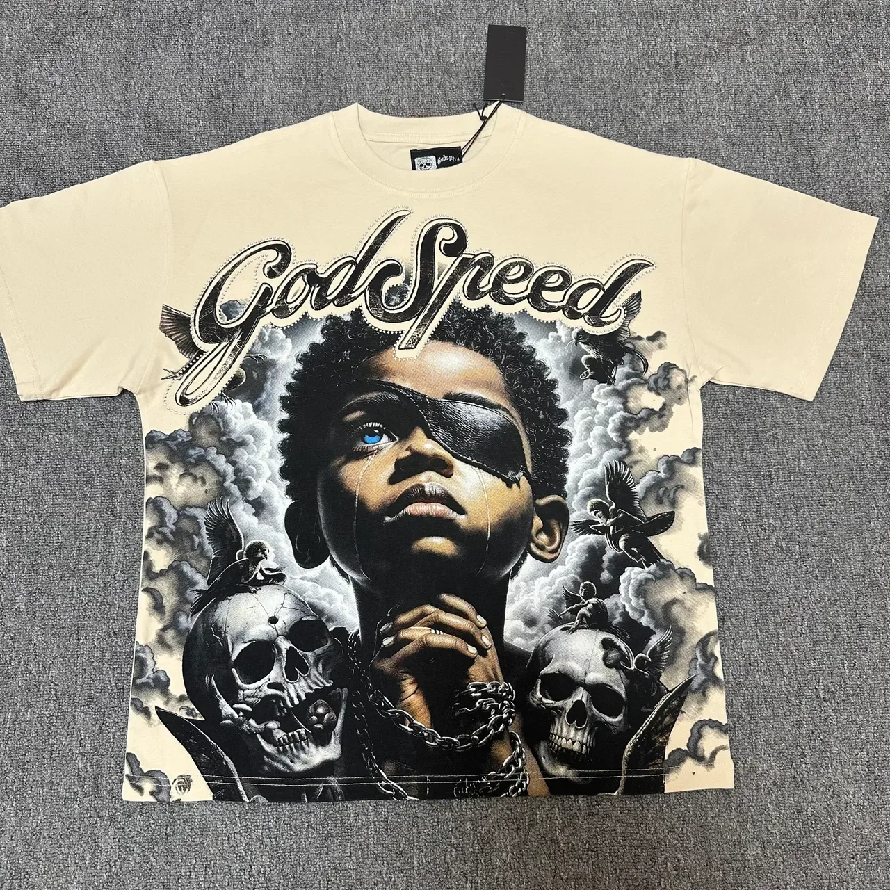 Godspeed 黑米色全正面图案印花T恤 2