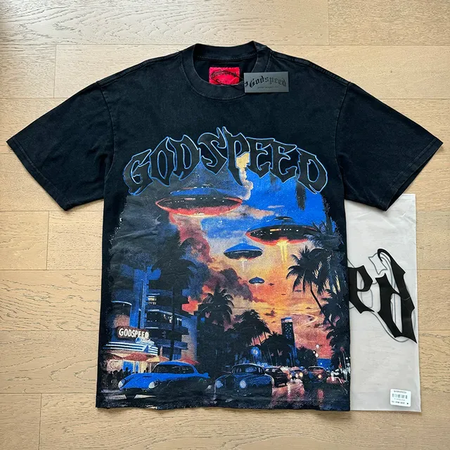 Camiseta oversized Godspeed com estampa gráfica frente e verso 6