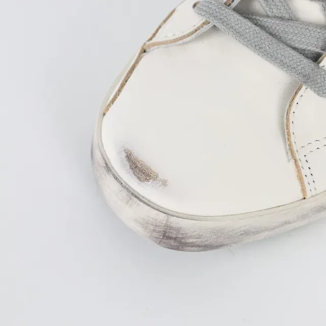 Golden Goose Superstar حذاء رياضي أبيض جلد نمط حياة مُعَرّس 5