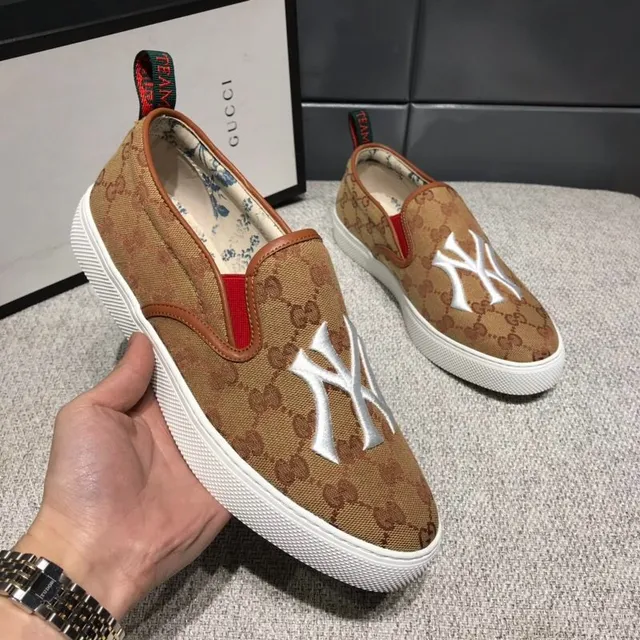 Gucci Ace বাদামী সাদা GG Supreme এমব্রয়ডারড NY লোগো ক্যানভাস শোজ 6