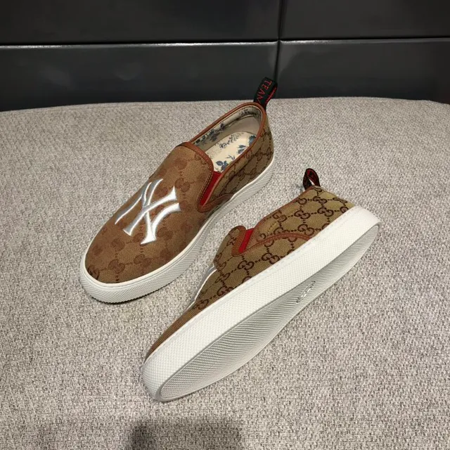Gucci Ace বাদামী সাদা GG Supreme এমব্রয়ডারড NY লোগো ক্যানভাস শোজ 7