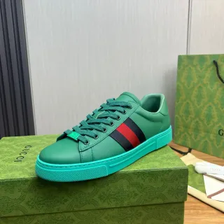 Gucci Ace Zapatillas lifestyle verde y turquesa con rayas web